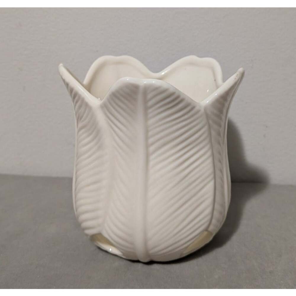 Vtg PartyLite Ivory Ceramic Tulip Votive Tealight Candle Holder Retired P0246 - Picture 2 of 9